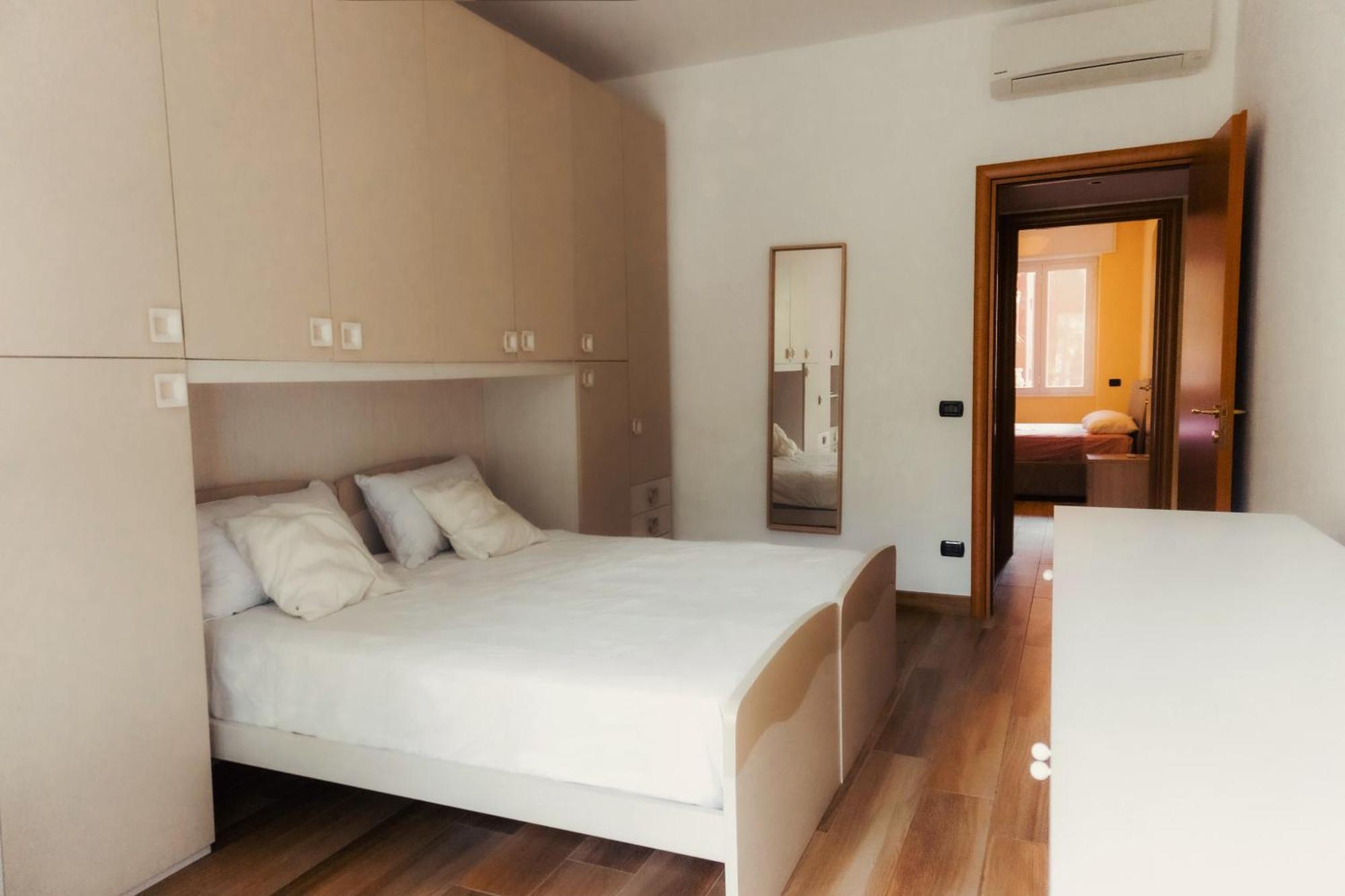 Prestigioso Appartamento In Zona Tortona - Solari ميلان المظهر الخارجي الصورة
